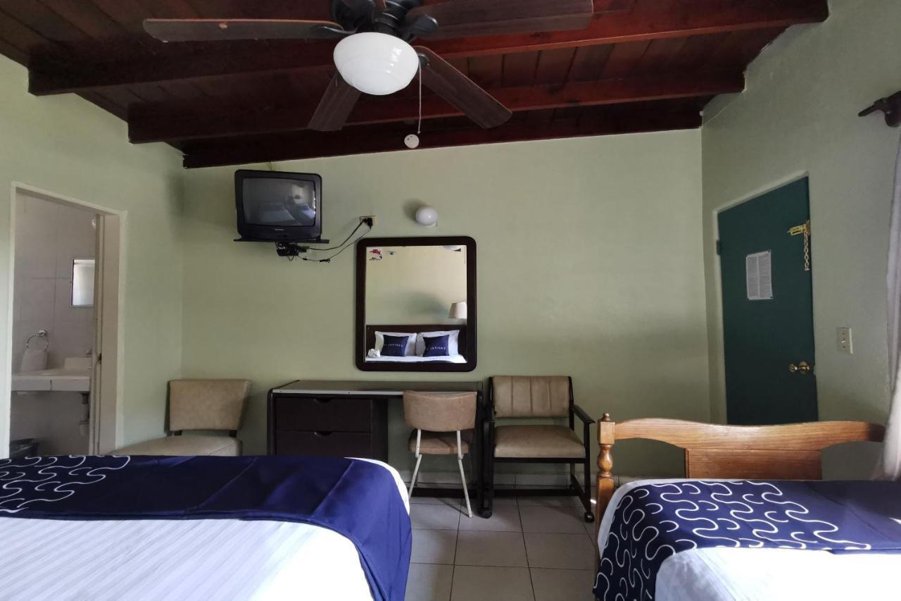 Capital O Hotel America Ensenada Eksteriør bilde