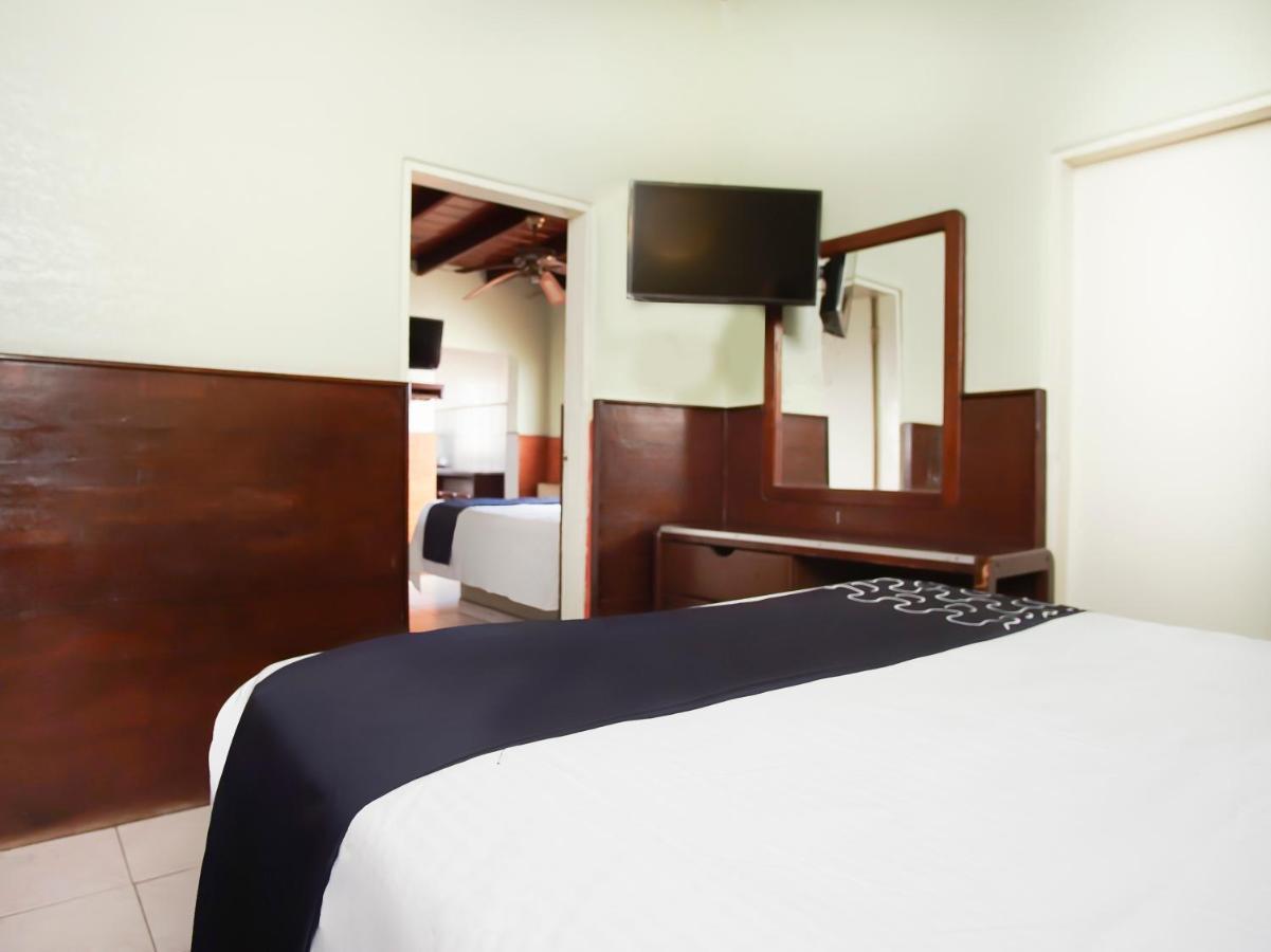 Capital O Hotel America Ensenada Eksteriør bilde